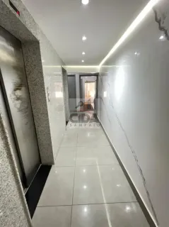 AMPLO APARTAMENTO EM ANDR ALTO COM LAZER E VAGAS SEPARADAS