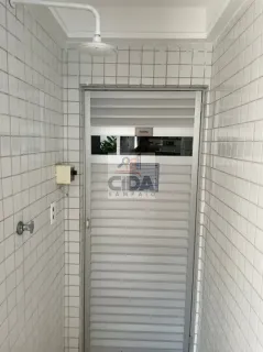 EXCELENTE 4 QUARTOS COM 2 SUÍTES COM PORTEIRA FECHADA