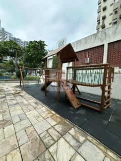 Imóvel para venda possui 150 metros quadrados com 4 quartos em Boa Viagem - Recife - PE.