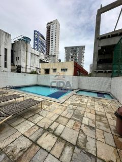 Imóvel para venda possui 150 metros quadrados com 4 quartos em Boa Viagem - Recife - PE.