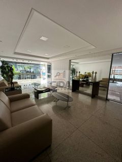 Imóvel para venda possui 150 metros quadrados com 4 quartos em Boa Viagem - Recife - PE.