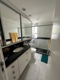 Imóvel para venda possui 150 metros quadrados com 4 quartos em Boa Viagem - Recife - PE.