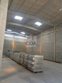 Imóvel para aluguel possui 324 metros quadrados em Janga - Paulista - PE.