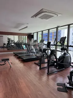 APARTAMENTO ALTO PADRÃO PORTEIRA FECHADA ANDAR ALTO