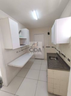 Imóvel para venda possui 80 metros quadrados com 3 quartos em Boa Viagem - Recife - PE.