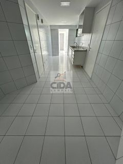 Imóvel para venda tem 230 metros quadrados com 4 quartos em Boa Viagem - Recife - PE..