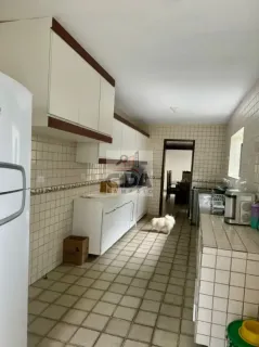 ESPAÇO E CONFORTO DEFINEM ESSA BELÍSSIMA E ESPAÇOSA CASA