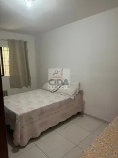 ESPAÇO E CONFORTO DEFINEM ESSA BELÍSSIMA E ESPAÇOSA CASA