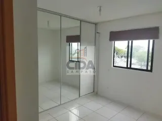 APARTAMENTO REFORMADO, LOCALIZADO PRÓXIMO AO SHOPPING RIOMAR.