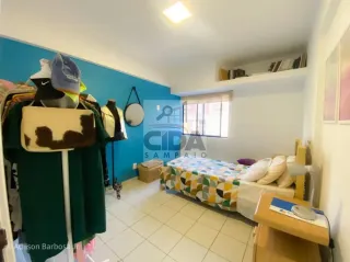 Seu Novo Lar, Cheio de Espaço, Conforto e Localização Privilegiada!