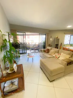 Seu Novo Lar, Cheio de Espaço, Conforto e Localização Privilegiada!