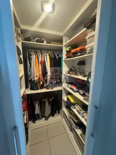 DESFRUTE DA LINDA VISTA QUE ESSE APARTAMENTO LHE OFERECE !