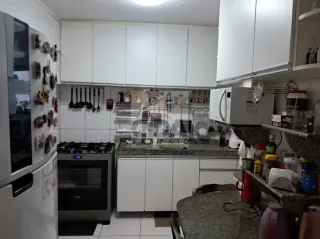 EXCELENTE LOCALIZAÇÃO PRÓX. COLÉGIOS - LAZER E 2 VAGAS SOLTAS