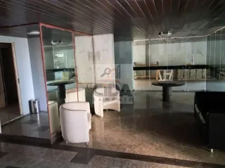 AMPLO APARTAMENTO NA R. NAVEGANTES, COM 3 SUÍTES E 2 VAGAS