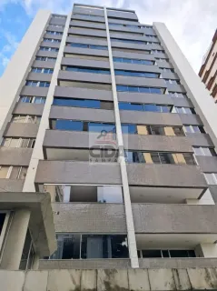 AMPLO APARTAMENTO NA R. NAVEGANTES, COM 3 SUÍTES E 2 VAGAS