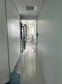 Imóvel para venda possui 160 metros quadrados com 4 quartos em Pina - Recife - PE