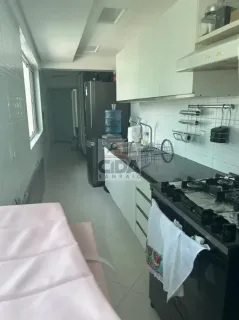 Imóvel para venda possui 160 metros quadrados com 4 quartos em Pina - Recife - PE