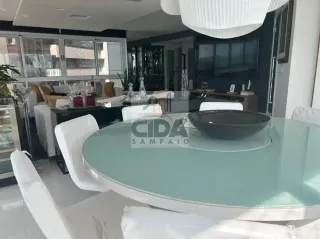 Imóvel para venda possui 160 metros quadrados com 4 quartos em Pina - Recife - PE