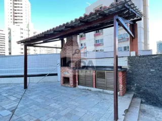 FAÇA TUDO À PÉ E O MELHOR PERTINHO DA PRAIA - ANDAR ALTO