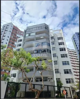 MORE PERTINHO DA PRAIA EM UM APLO APARTAMENTO NASCENTE