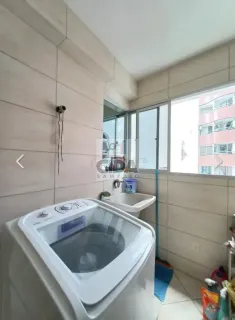 MORE PERTINHO DA PRAIA EM UM APLO APARTAMENTO NASCENTE