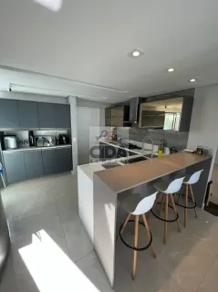 PORTEIRA FECHADA - LINDO APARTAMENTO FINAMENTE AMBIENTADO