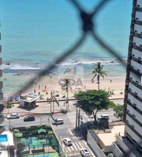 COM LINDA VISTA DO MAR ESTE AMPLO APARTAMNTO ESPERA POR VOCÊ