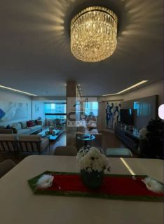 COM LINDA VISTA DO MAR ESTE AMPLO APARTAMNTO ESPERA POR VOCÊ