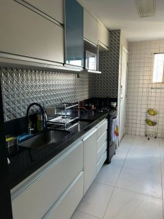 Imóvel para venda possui 100 metros quadrados com 3 quartos em Boa Viagem - Recife - PE.