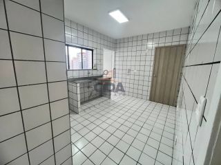 Imóvel para venda tem 112 metros quadrados com 3 quartos em Boa Viagem - Recife - PE..