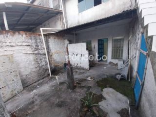 Casa No Centro De Neopólis