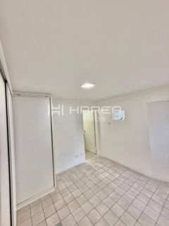 Apartamento beira mar disponível para aluguel.