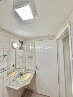 Apartamento beira mar disponível para aluguel.