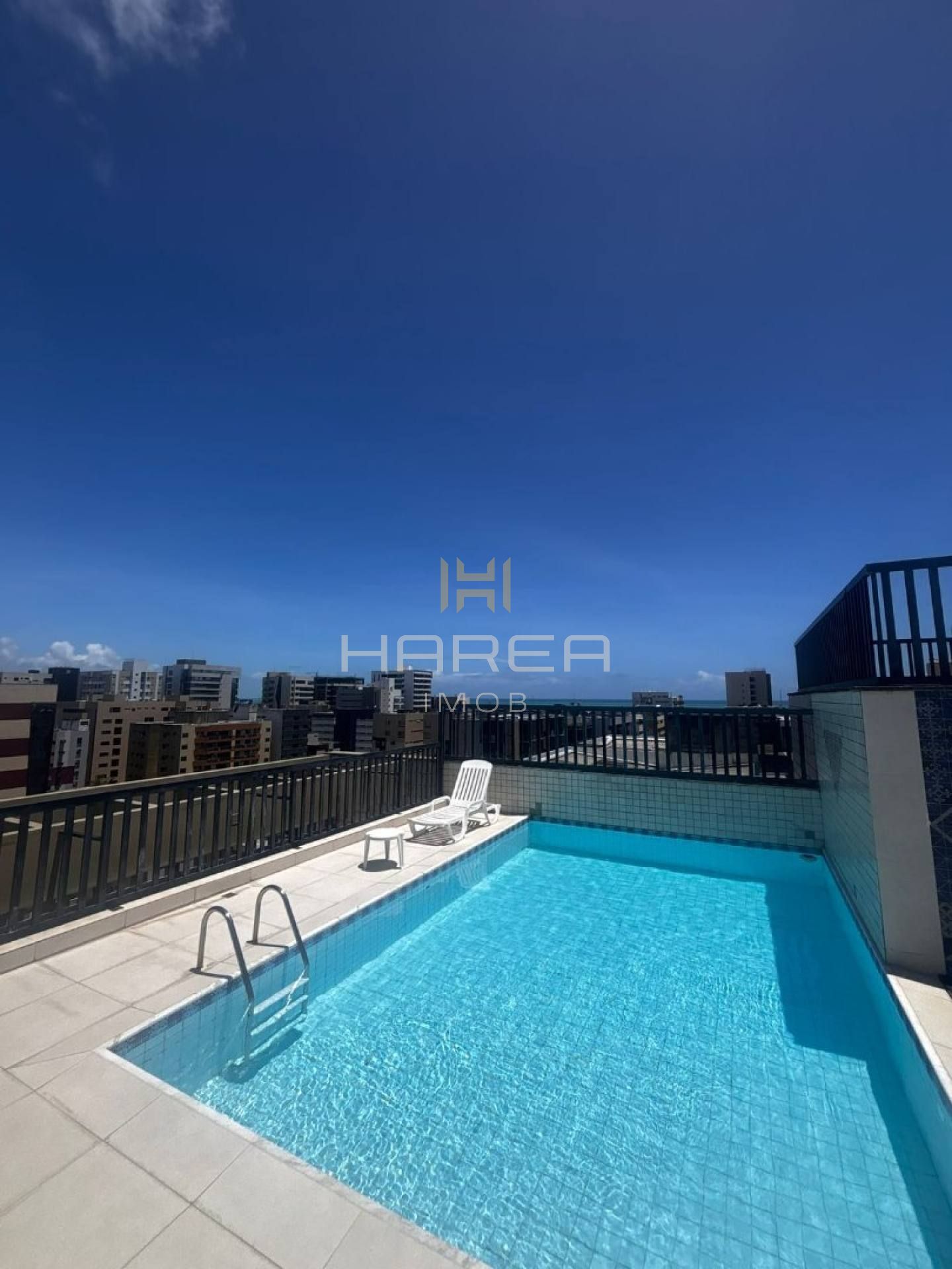 3 quartos  I  Ponta Verde  I   131²  I   DCE