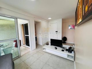 Quarto e Sala com varanda I   Jatiúca  I  42m²