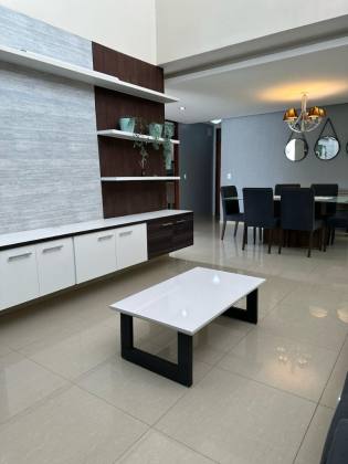 CASA CONDOMINIO ATLANTIS - GARÇA TORTA - COM 04 SUITES - 550M2