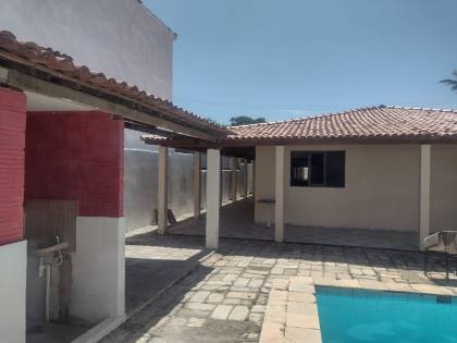 Casa 3 quartos  I  praia de Tabuba