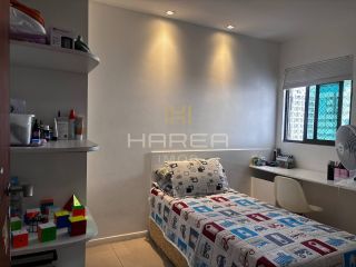 04 quartos sendo 03 Suítes + 01 reversível - Ponta Verde - 145 m2 andar alto