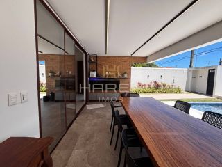 CASA ALTO PADRÃO  I 5 suítes  I  Cond. Fechado  I  Antares