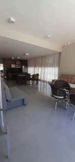 Linda Casa Térrea com piscina área goumert  | 3 quartos I  Cond. Fechado Marechal