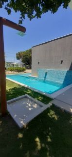 Linda Casa Térrea com piscina área goumert  | 3 quartos I  Cond. Fechado Marechal
