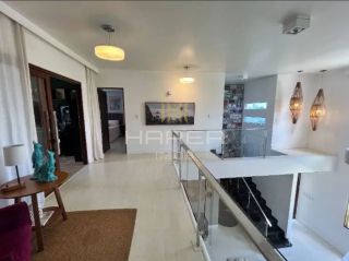 Casa maravilhosa em condomínio fechado