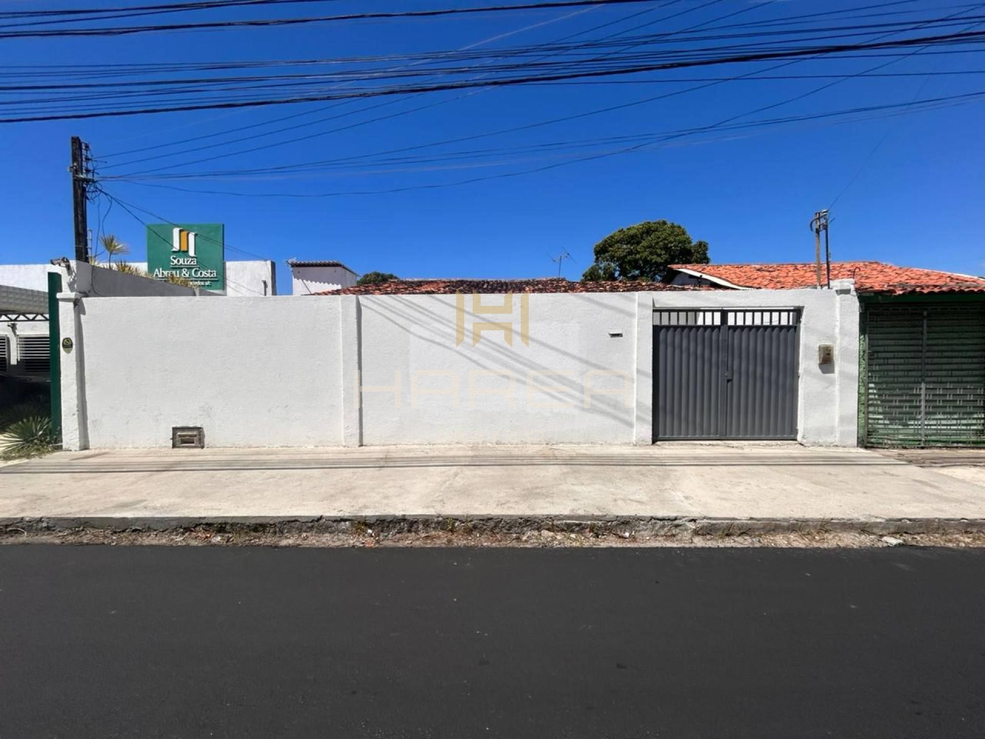 Casa 327m²   I   Ponto Comercial  I  Centro