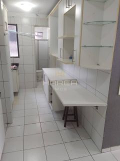 Apt 3 quartos 1 suíte  I   varanda  I   Jatiúca  I próx Vera Arruda