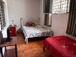 CASA  I PERFIL COMERCIAL I Jatiúca em rua principal