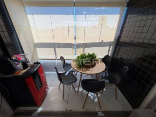 Edf. Pinot Noir 2/4 na Ponta Verde. Oportunidade para morar/rentabilizar!