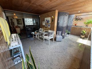 Edifício Papini - 3 suítes - 191m² -  segunda quadra da praia de Ponta Verde.