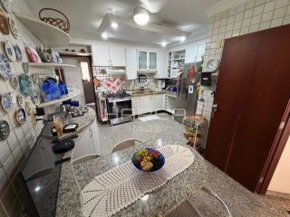 Edifício Papini - 3 suítes - 191m² -  segunda quadra da praia de Ponta Verde.