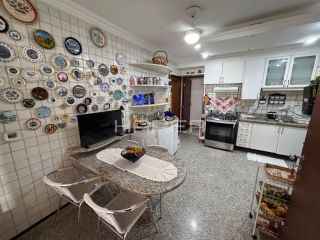 Edifício Papini - 3 suítes - 191m² -  segunda quadra da praia de Ponta Verde.