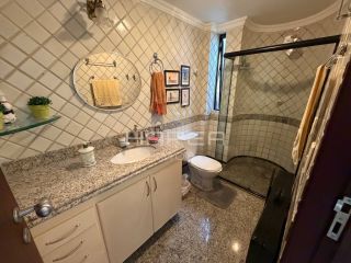 Edifício Papini - 3 suítes - 191m² -  segunda quadra da praia de Ponta Verde.